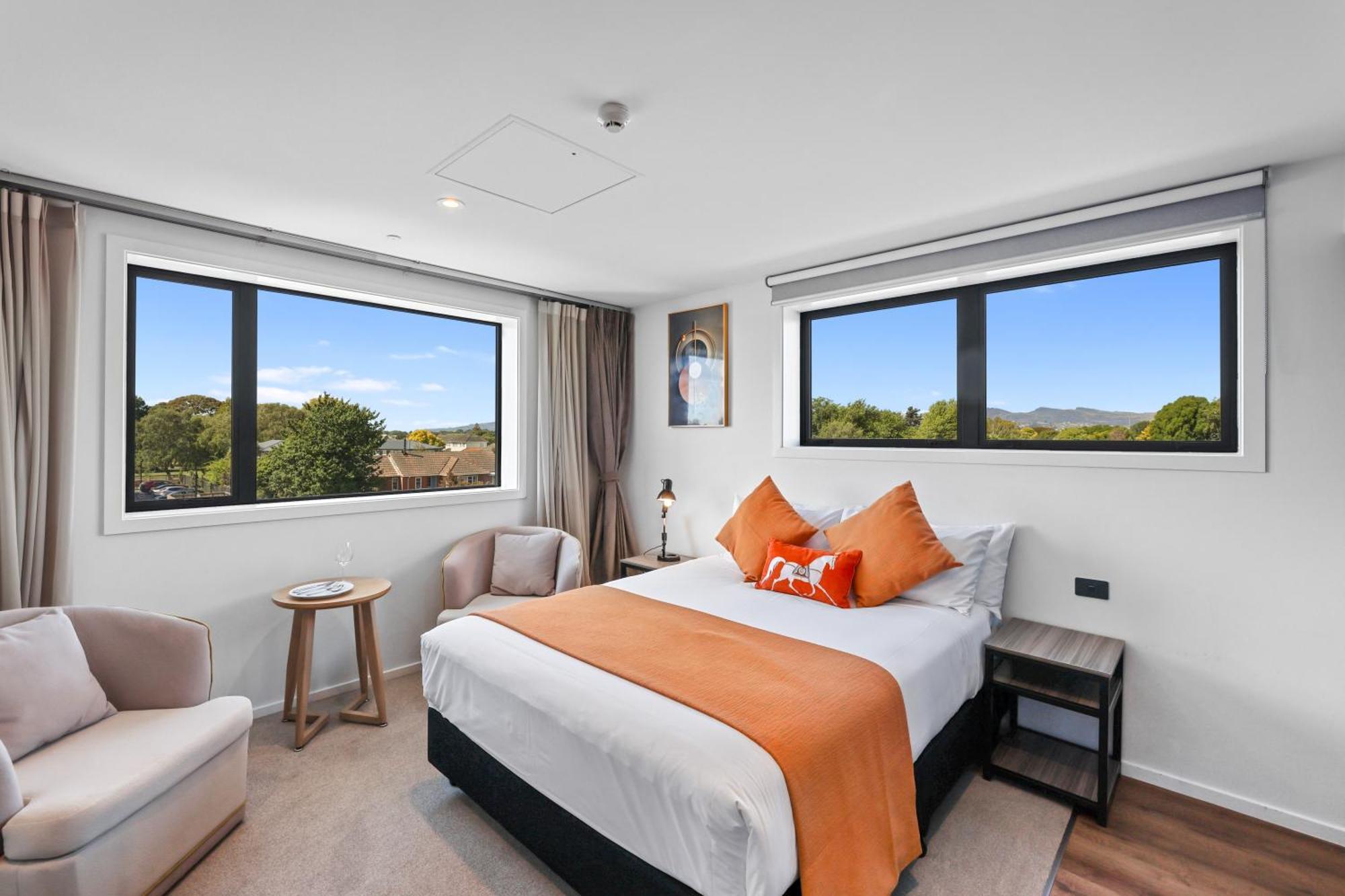 Golden Hotel Christchurch Extérieur photo